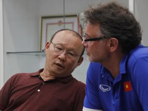 Vừa làm HLV tuyển Việt Nam, Philippe Troussier phá luôn ba kỷ lục của ông Park