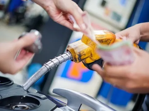 Giá xăng dầu hôm nay 22/2: Cập nhật giá xăng dầu trong nước, quốc tế