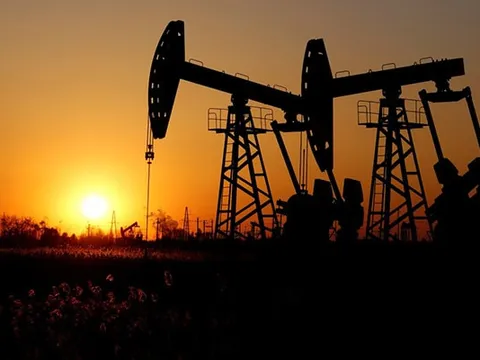 Giá xăng dầu hôm nay 2/3: Cập nhật giá xăng dầu trong nước, quốc tế