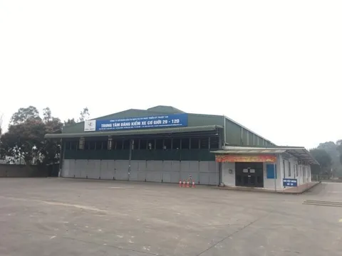 Tạm giữ nhiều lãnh đạo, nhân viên trung tâm đăng kiểm ở Sóc Sơn