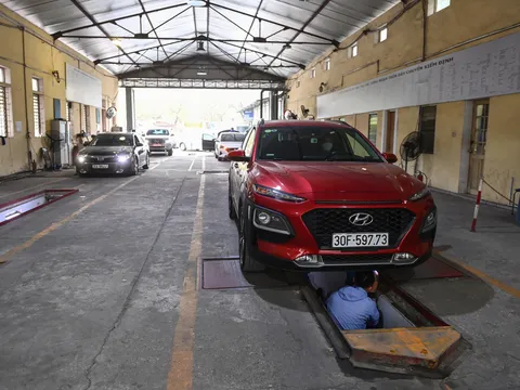 Hà Nội mở lại 2 trung tâm đăng kiểm