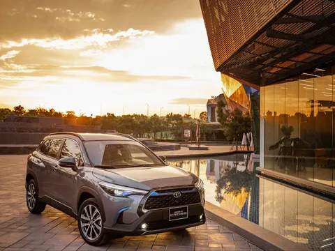 Bảng giá xe Toyota Corolla Cross mới nhất hôm nay 25/3/2023