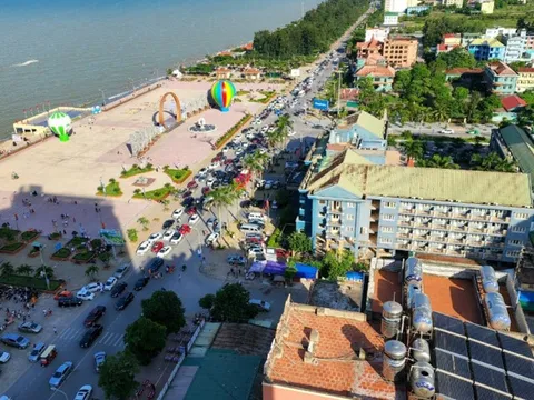 Thông qua Đề án điều chỉnh địa giới hành chính để mở rộng thành phố Vinh
