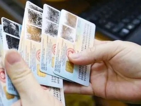 Người dân có tiếp tục phải đổi Căn cước công dân mẫu mới?