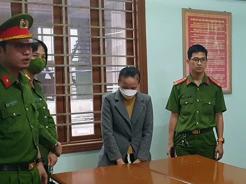 Bắt nguyên PGĐ Phòng giao dịch ngân hàng Agribank ở Quảng Trị