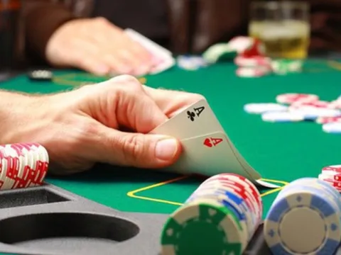 Danh tính 21 doanh nhân, Golfer bị khởi tố trong vụ chơi Poker tiền tỉ ở Vĩnh Phúc
