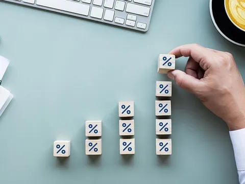 So sánh lãi suất gửi tiết kiệm các ngân hàng tháng 4/2023