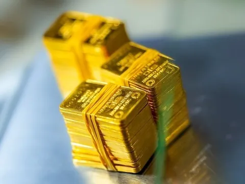 Bảng giá vàng 9999, giá vàng hôm nay 12/4, giá vàng SJC, DOJI, PNJ, 24K mới nhất