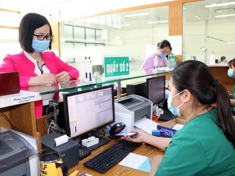 Cảnh báo mua bán sổ BHXH trên mạng xã hội