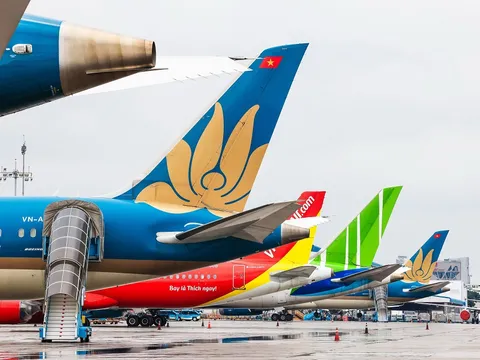 Đề nghị giữ quy định giá trần, không áp giá sàn với giá vé máy bay