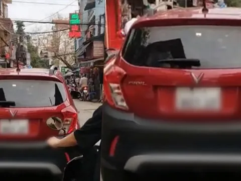 CA Hà Nội xử phạt ô tô phạm luật nhờ clip người dân gửi qua Facebook