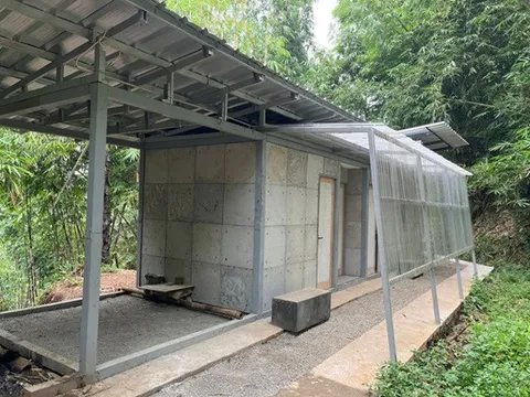 Ngôi nhà đầu tiên trên thế giới được xây dựng từ bê tông trộn tã giấy