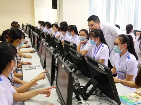 Dùng môn Văn để tuyển sinh Y khoa, Bộ Giáo dục và Đào tạo lên tiếng