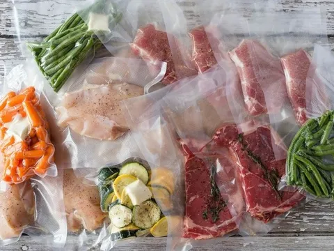 Thực phẩm nào dễ có nguy cơ gây ngộ độc Botulinum?