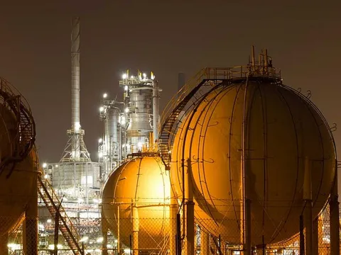 Giá gas hôm nay 5/6: Cập nhật giá gas trong nước và thế giới