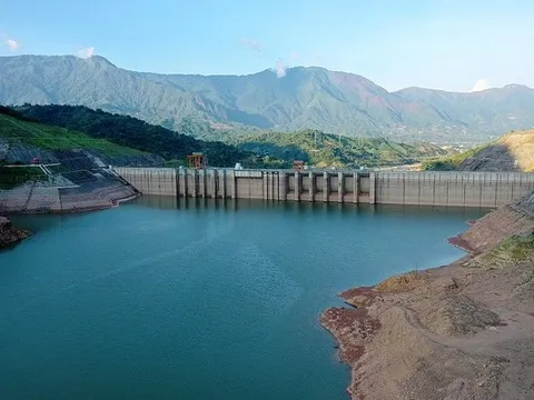 Hồ thủy điện về nhiều nước, đảm bảo cung ứng điện