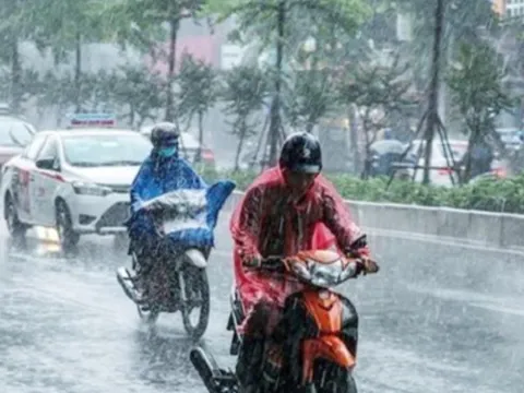 Miền Bắc tăng nhiệt nhẹ, miền Nam vẫn đón mưa lớn