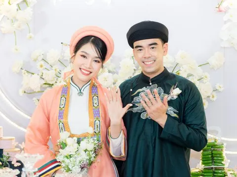 Á hậu Phương Anh quá vui trong lễ vu quy mà quên trao nhẫn cưới cho chồng!