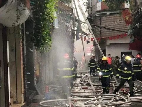 Hà Nội vận động 100% các chủ hộ nhà ống mở 'lối thoát nạn thứ 2'
