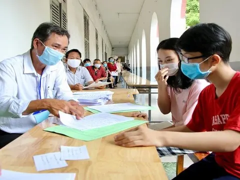Lưu ý với học sinh trúng tuyển bổ sung vào lớp 10 tại Hà Nội
