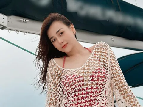 Phương Oanh diện bikini che kín eo giữa tin đồn mang thai với Shark Bình