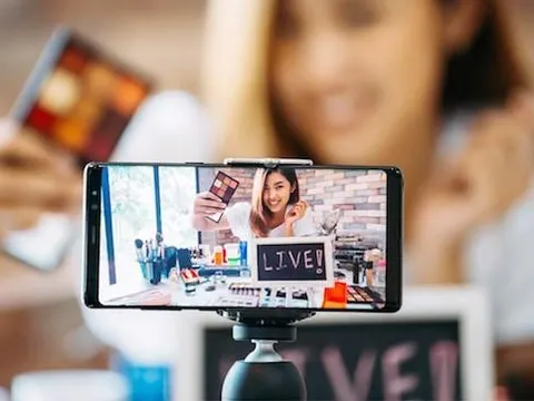 Đề xuất chỉ mạng xã hội được cấp phép mới được livestream