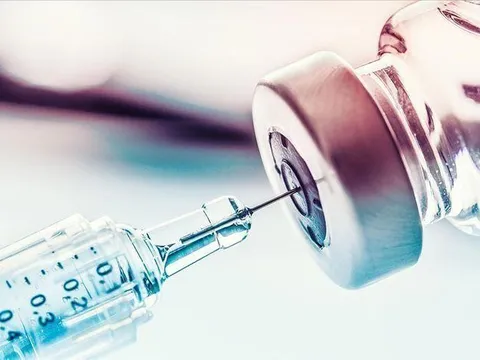 Vaccine phòng bệnh tay chân miệng đầu tiên ở Việt Nam đang chờ cấp phép