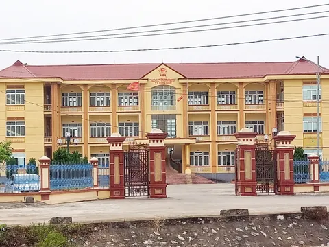 Huyện Nghĩa Hưng, tỉnh Nam Định: Cần xử lí nghiêm hành vi quan hệ bất chính của Chủ tịch UBND xã Nghĩa Bình