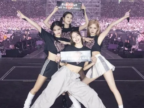Bộ VH yêu cầu giải trình vụ thu hồi giấy phép đêm diễn của BlackPink tại Hà Nội