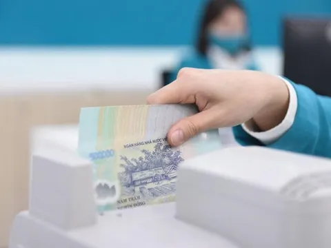 Yêu cầu Ngân hàng Nhà nước tiếp tục giảm lãi suất cho vay