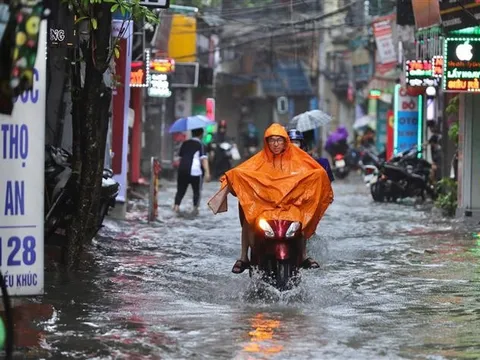 Miền Bắc sắp bước vào đợt mưa rất lớn, miền Trung tiếp tục nắng nóng kéo dài