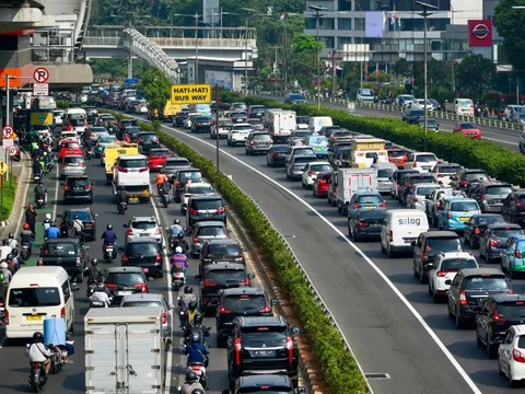 Indonesia: Công chức, sinh viên phải làm việc ở nhà để hạn chế ô nhiễm không khí