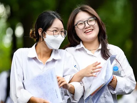 2 trường y đầu tiên ở khu vực phía Bắc và Nam công bố điểm chuẩn đại học 2023: Cao nhất 26,25!