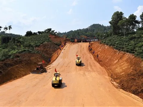 Đề xuất hỗ trợ 1.000 tỷ đồng cho cao tốc Tuyên Quang - Hà Giang