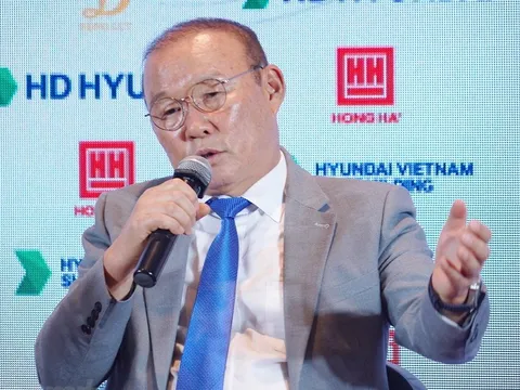 Học viện Bóng đá Quốc tế bị mạo danh, HLV Park Hang-seo nói gì?