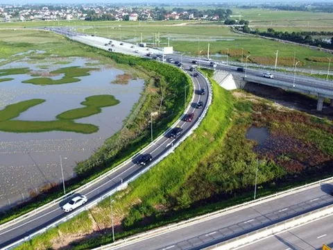 Chính thức thông xe cao tốc Bắc - Nam qua Thanh Hóa, Nghệ An