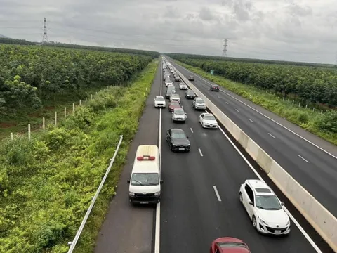 Phương án lưu thông trên đường song hành cao tốc TP HCM - Long Thành - Dầu Giây