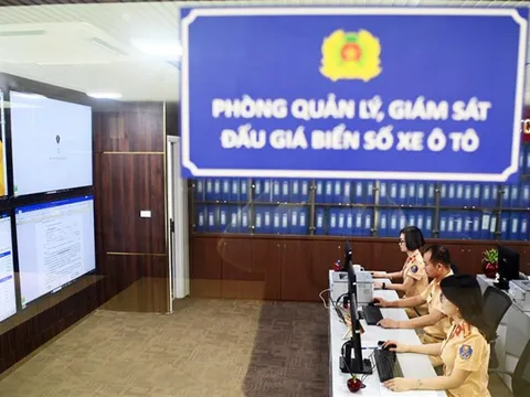 Quyền và nghĩa vụ của người trúng đấu giá biển số xe ô tô đẹp