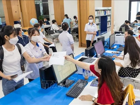 Bộ GD&ĐT đề xuất tăng học phí bậc đại học