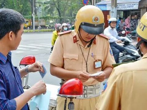 Trường hợp CSGT được mặc thường phục xử lý vi phạm