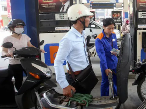 Giá xăng dầu hôm nay 21/9: Dầu thô tăng giảm trái chiều, giá xăng tại Việt Nam chiều nay sẽ ra sao?