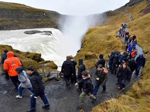 Iceland lên kế hoạch áp thuế du lịch để bảo vệ môi trường
