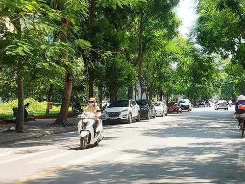 Bắc Bộ ngày nắng, Trung Bộ, Nam Bộ chiều tối có mưa dông