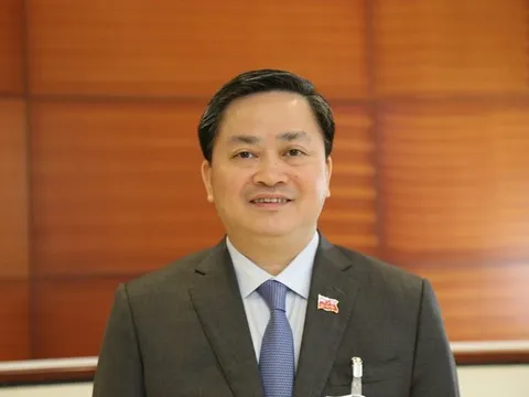 Cách tất cả các chức vụ trong Đảng đối với Bí thư Tỉnh ủy Bến Tre Lê Đức Thọ