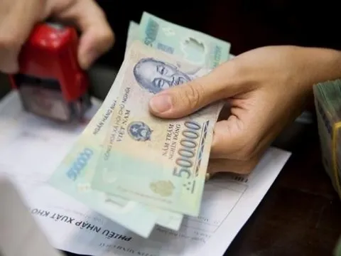 Xem xét thực hiện chế độ tiền lương mới từ ngày 01/7/2024