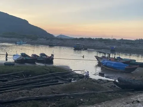 Tin mới vụ bé trai 4 tuổi ở Hà Tĩnh mất tích bí ẩn khi đi chơi cùng ông nội