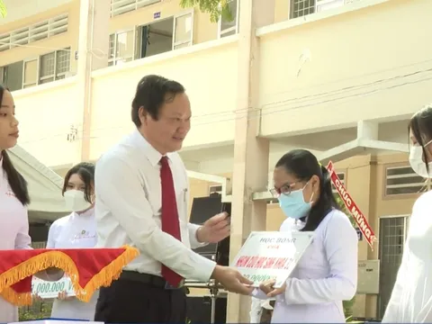 Tiền Giang: “Vị bí thư của lòng dân…”