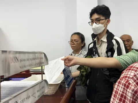 Hà Nội hướng dẫn các bước đổi bằng lái xe trực tuyến để giảm quá tải