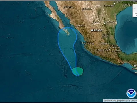 Bão Norma phát triển, hướng tới bán đảo Baja California của Mexico