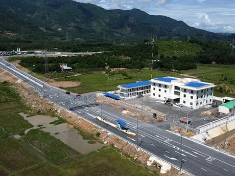 Nha Trang - Cam Lâm là cao tốc đầu tiên thí điểm thực hiện thu phí không dừng